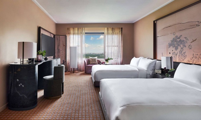 Central Park South Hotel | Park Lane New York, 3 Units, Pets Are Welcome