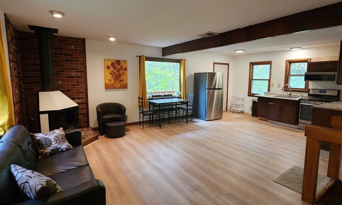 Pittsfield House | Peaceful 4BR Home in the Forest Near Killington Ski Resort