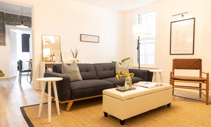 Newtonville Apartment | Peaceful, Artsy North Troy Riverview Apt
