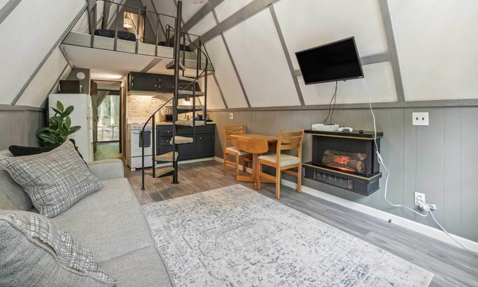 Gaylord Cabin | Peaceful Gaylord Cabin Rental Near Otsego Lake!