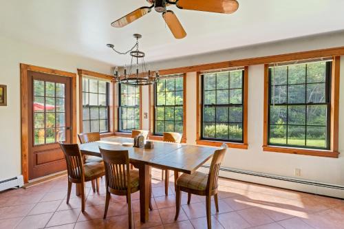 Grahamsville House | Peaceful Getaway by the River