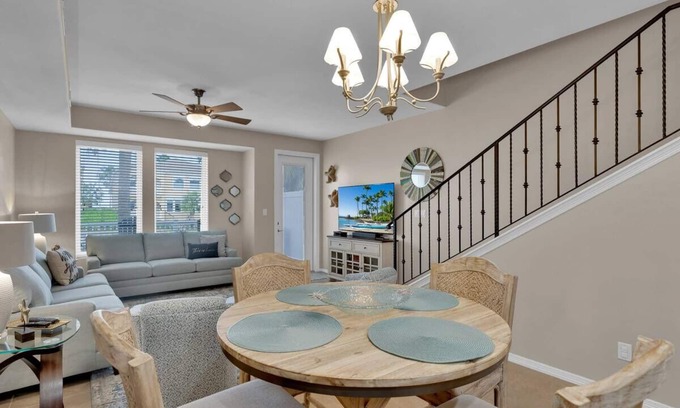 Laguna Vista House | Peaceful getaway townhome on the bay & close to the beach with all the amenities