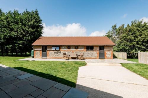 Hammerpot House | Peaceful Hideaway in South Downs