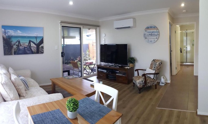 Little Mountain House | Pebbly Creek