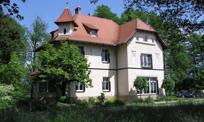 Burg-Dorf House | Pension Bier