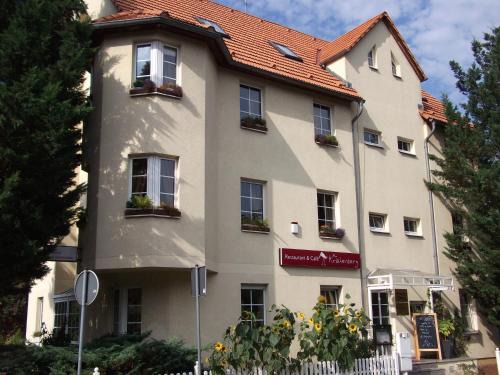 Ortslage Trotha House | Pension & Café Am Krähenberg