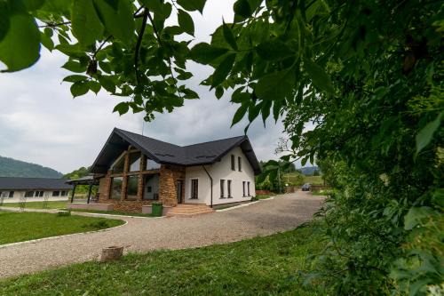 Vama House | Pensiunea ARC Bucovina