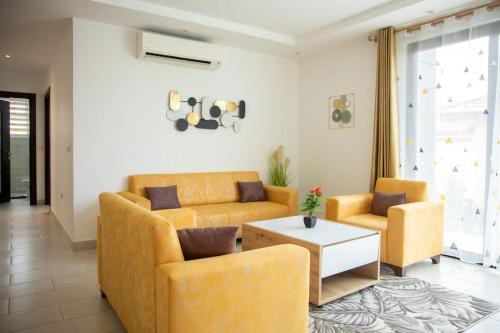 Labone Apartment | Perfect 2 Bedroom at Labone