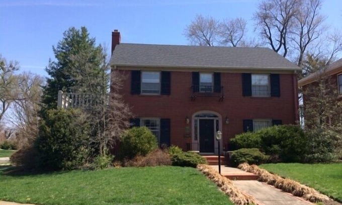 Highlands Douglass House | Perfect Derby Home, Charming Highlands Colonial