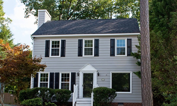 Richmond House | Perfect for Extended Stays! EV Outlet/Fenced Yard/Pet Friendly/Short Pump