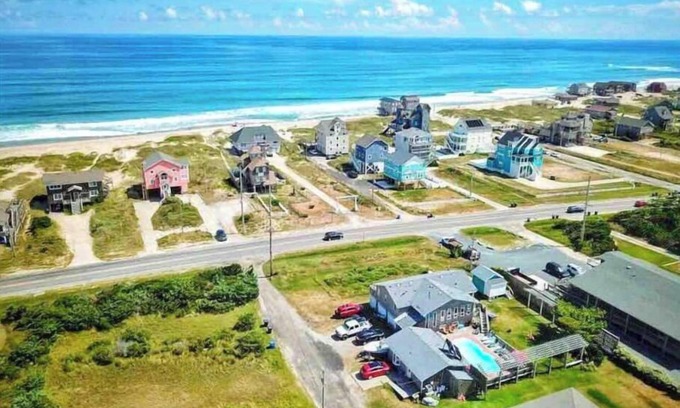 Rodanthe House | *Pet Friendly* Island Guest House with Pool