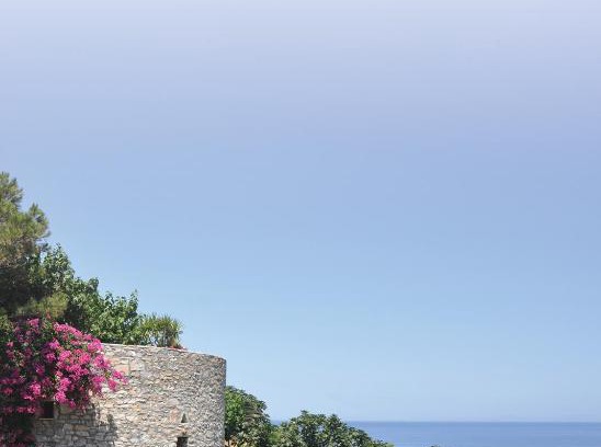 Taxiarchis House | Petrino