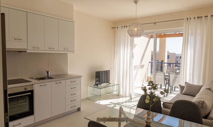 Maleme Apartment | Phaedrus Living: Seaside Thalassa Cretan 202