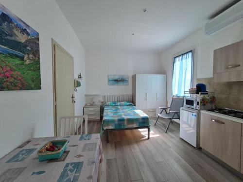 Comero Apartment | Piccolo monolocale a Verbania