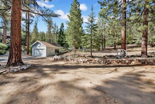 Fawnskin House | Pinglewood cabin #2096