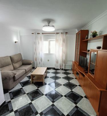 Cadiz Apartment | Piso calidad precio junto a la Playa de la Victoria