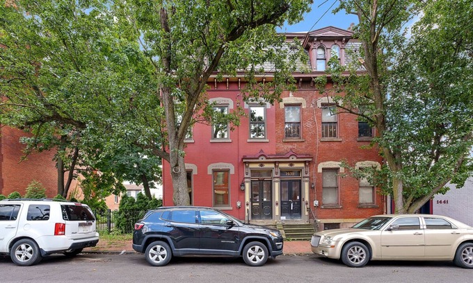 Manchester House | Pittsburgh Stay – Walk to Stadiums, Stage AE + Casino, Remote-Work Ready