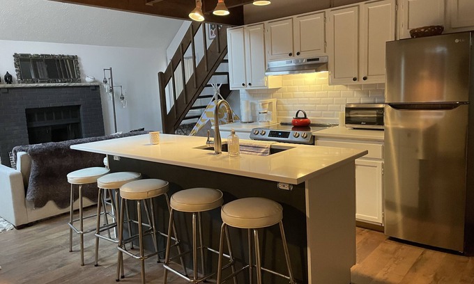 Tobyhanna Ski Chalet | Pocono Mountains Ski Chalet