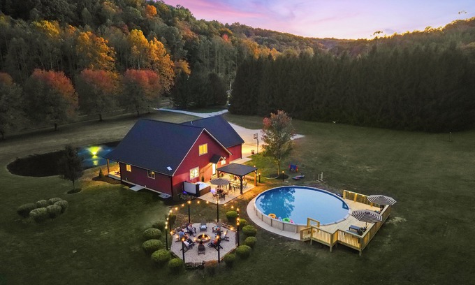 Rockbridge House | Pond-Theater-HeatedPool-Game Room~SpeakEasy