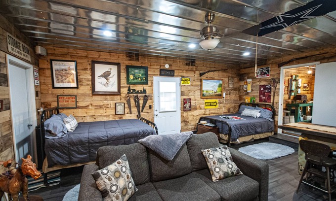 Hayesville Cabin | Ponderosa, Nice Open room by creek with two beds, full bath, living area, TV.