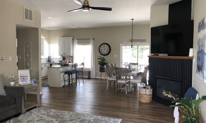 Somers Point House | Pool and beach -fun for everyone!