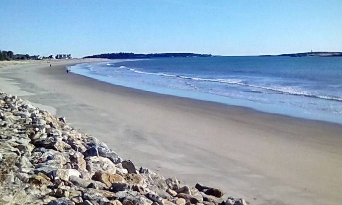 Phippsburg Cottage | Popham Beach Direct Oceanfront Cottage Steps to the sand