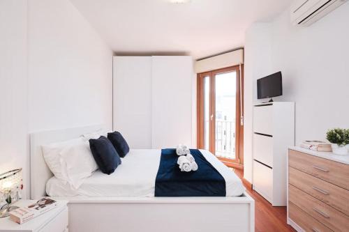 Zona IV Casal Boccone Apartment | Porta di Roma, Moderno Luminoso con Wi-Fi e AC