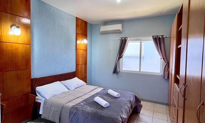 Ingleses Centro Hotel | Pousada Village