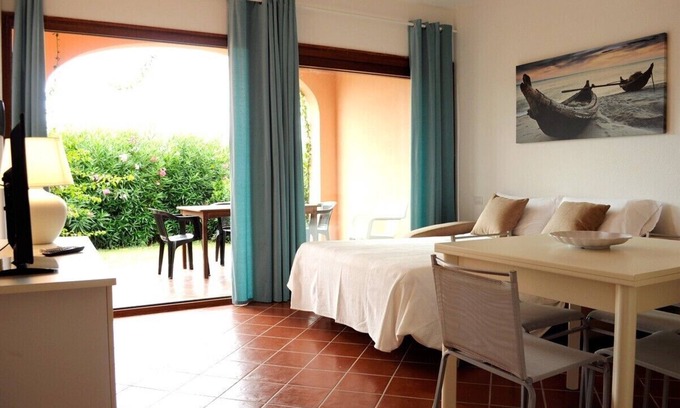 San Teodoro City Centre Apartment | Practical and essential apartment on the sea of San Teodoro