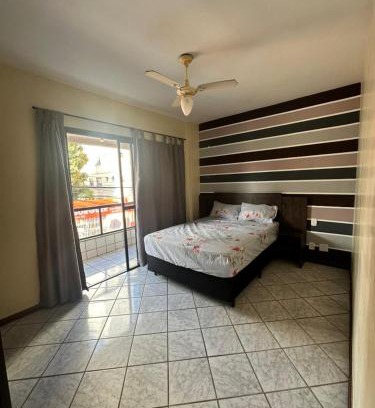 Praia do Morro Apartment | PRAIA DO MORRO - 2 QUARTOS - Apartamento 3 min do mar á pé - Garagem coberta e livre - WI FI