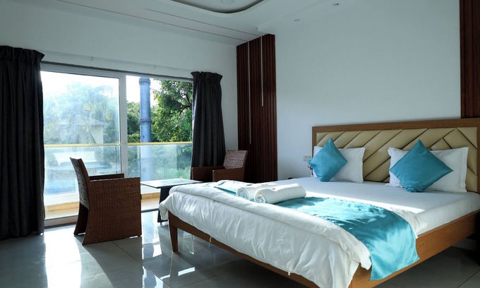 Kihim Hotel | Prasanna Beach Resort