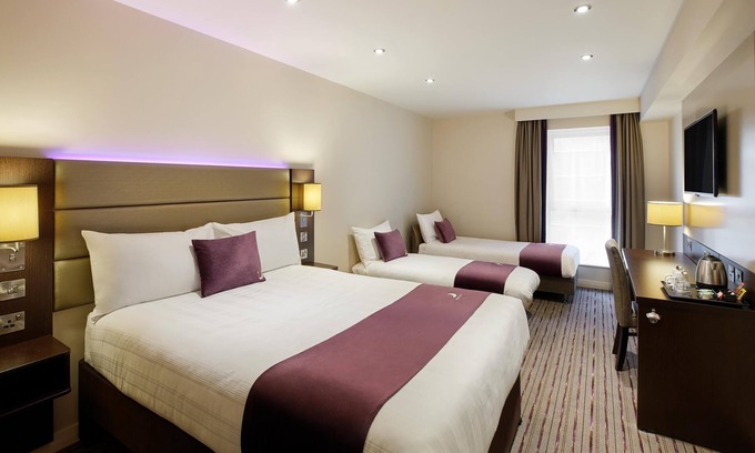 Bury St Edmunds Hotel | Premier Inn Bury St Edmunds North - A14