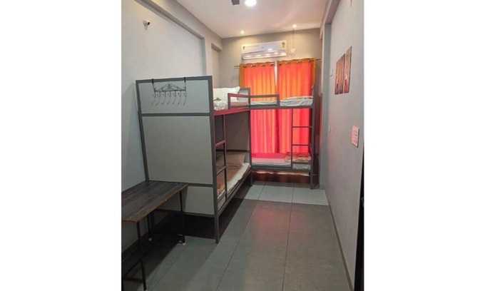 Maheshwar Apartment | Premium 4 bed private dorm AC @ StayMore