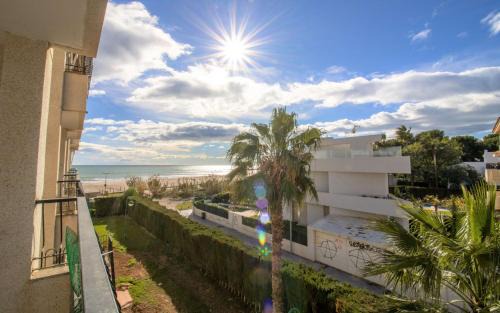 Alcossebre Apartment | Primera línea Playa Cargador - Playamar 1021 - ALBERT VILLAS