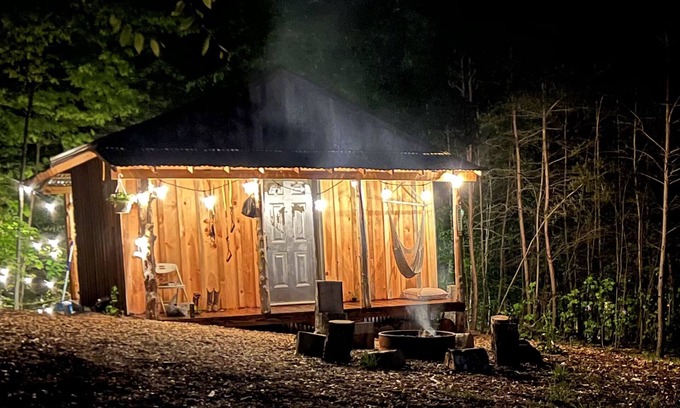 Dandridge RV Rental | Primitive, rustic, tipi glamping & nature immersion retreat~ Historic Dandridge