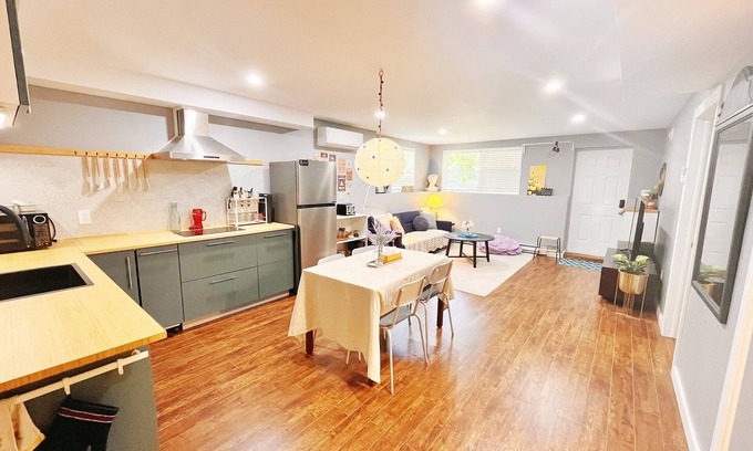 Bedford Apartment | Private Basement + Self Check-in + Kids/Family + Parking