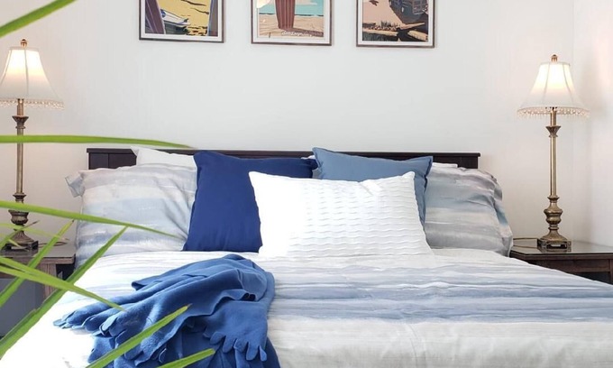 Middletown Condo | Private, beachy, cozy, welcome to California!