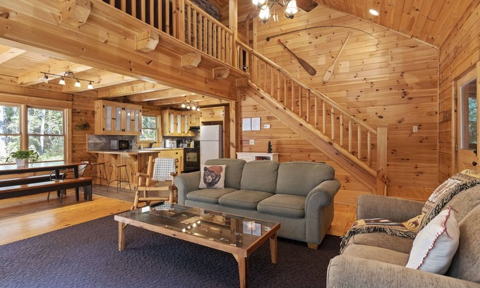 Mill Spring Cabin | Private Cabin in the Pines by Tryon Equestrian Center