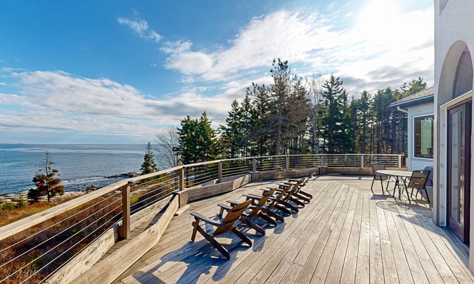 Ocean Point House | Private Oceanfront Home - 2 Fireplaces, 4 Decks & Grill, Dog-friendly
