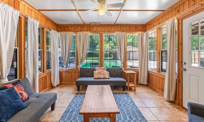 Garden City House | Private Pool & Fenced Yard - Sassy in the Sun