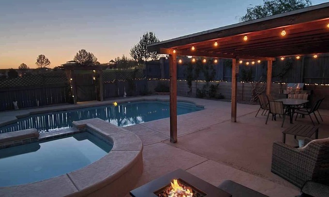 Skies West House | Private Pool, Hot Tub & Park Access