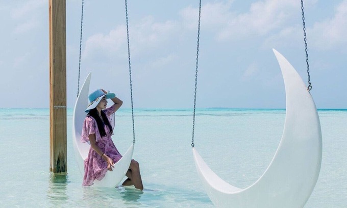 Centara Grand Island House | Private room - Beachfront villa in Dhangethi (bnb)