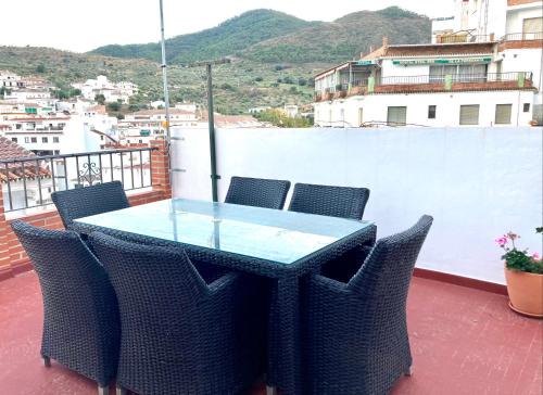 Tolox Apartment | Puerta de la Villa Apartamento