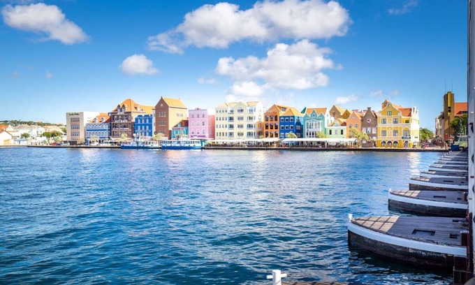 Pietermaai District Apartment | Punda Urban Stays in Willemstad