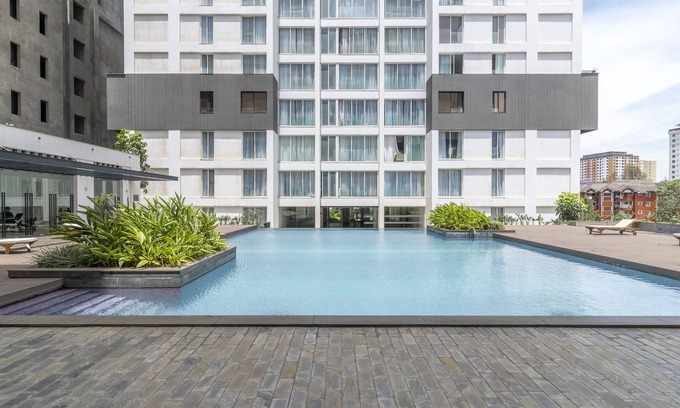 Kilimani Apartment | Purple Haze by Aircasa