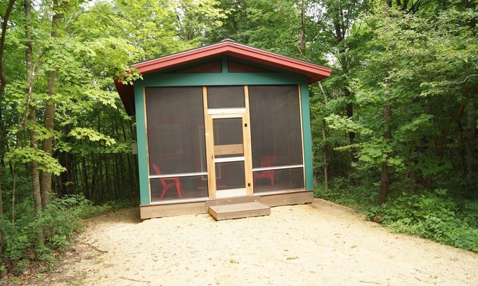 Glenwood City Cabin | Quaint 1-bedroom camper cabin in County Park!