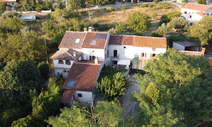 Dracevac Other | Quaint farmhouse with AC in charming Poreč