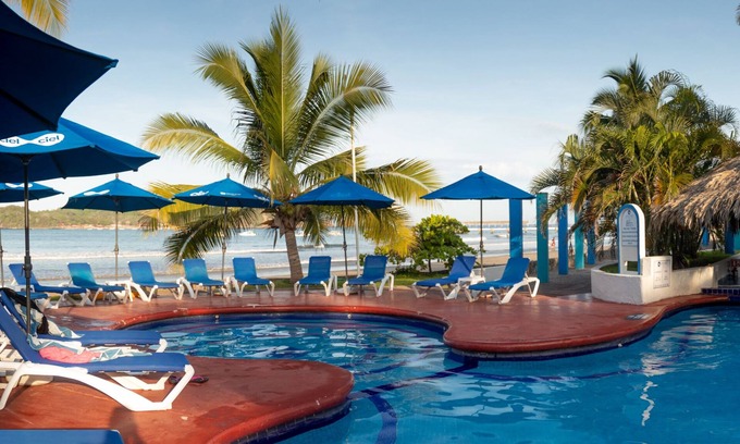 Ixtapa Resort | Qualton Club Ixtapa - All Inclusive