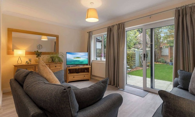 Alphington House | Quay Escape - Short Stays UK Ltd