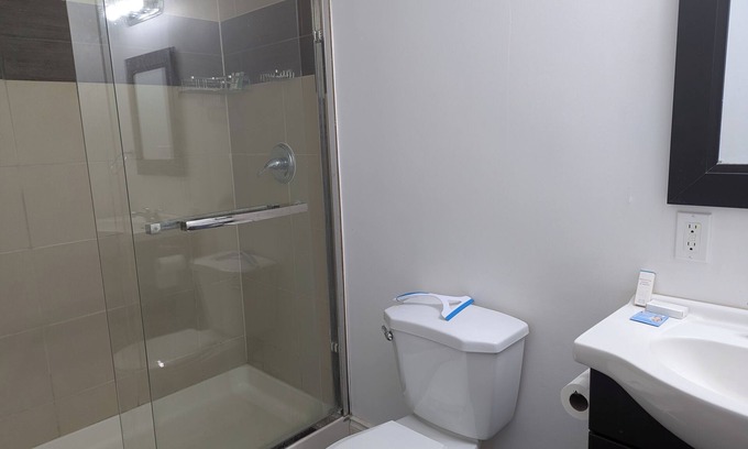 Grand River South Apartment | Queen bed occupancy with attached washroom - Close to YKF airport
